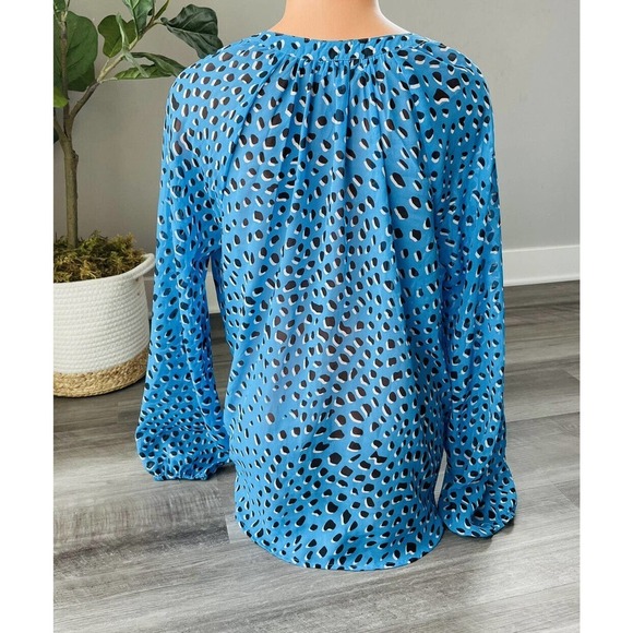Olsenboye Blue Dot Print Sheer Blouse M Deep V-Neck Top Long Sleeve A8 - Picture 3 of 4